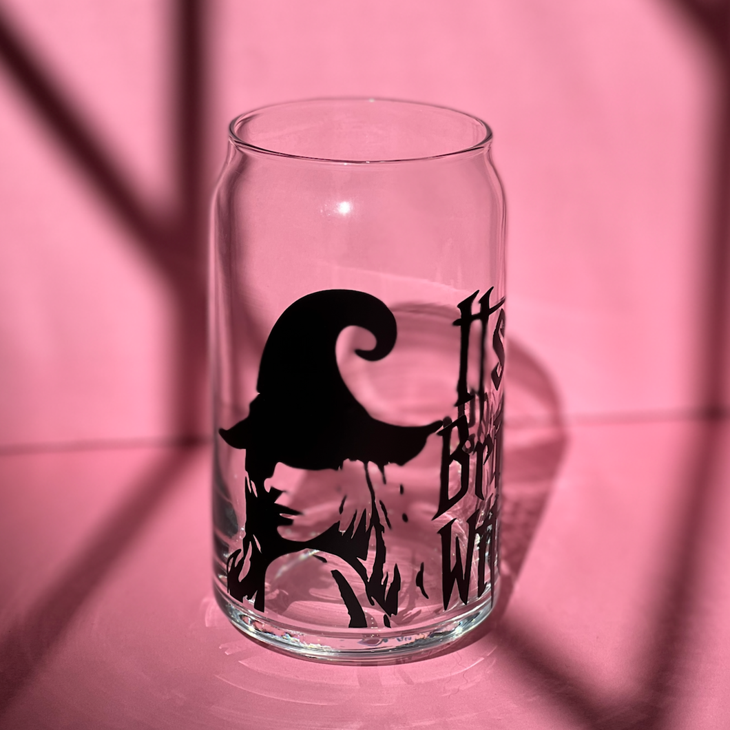 It's Britney, Witch! Glass Can